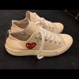 Comme des Garçons CDG Converse Low Men’s 5/Women 7